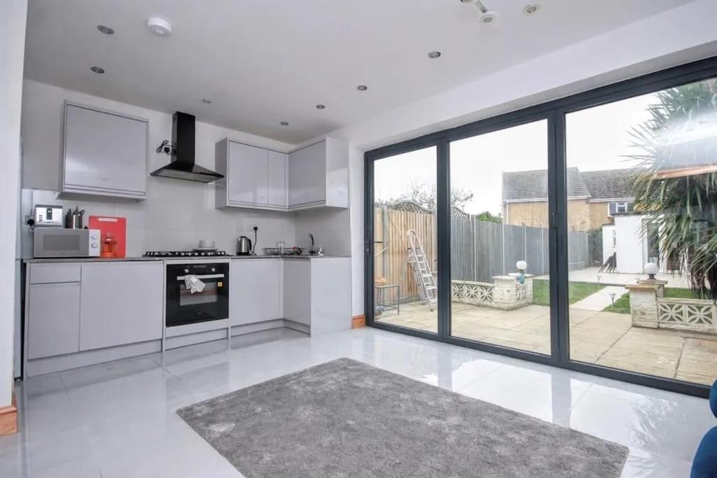 Beautiful Bright Three Bedroom House In Brighton And Hove With Free Parking Eksteriør bilde