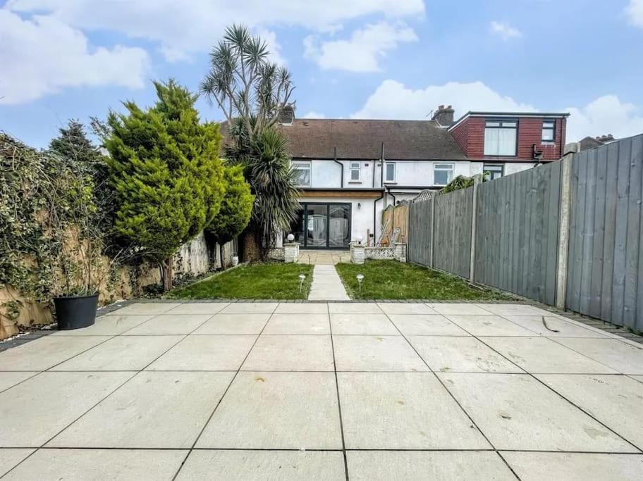 Beautiful Bright Three Bedroom House In Brighton And Hove With Free Parking Eksteriør bilde